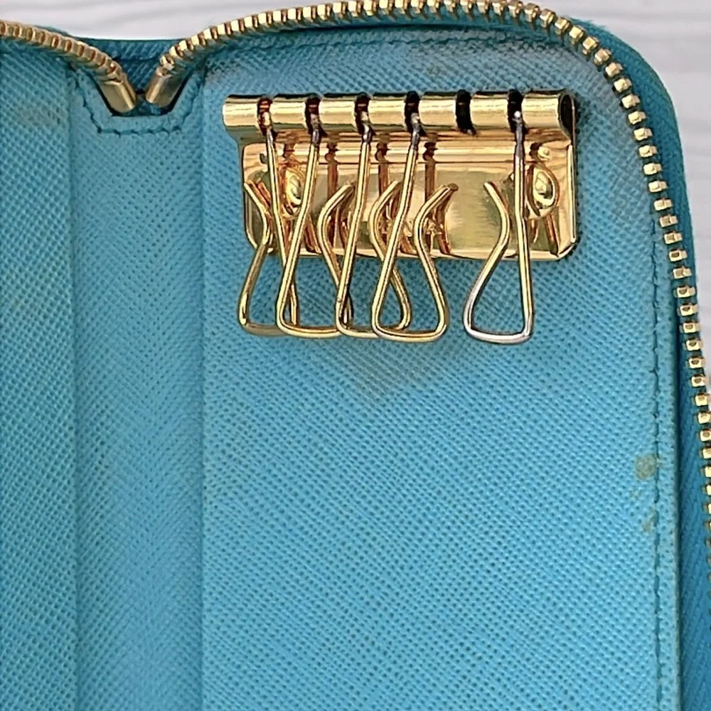 Prada‎ Saffiano Zippy Key/Card Holder